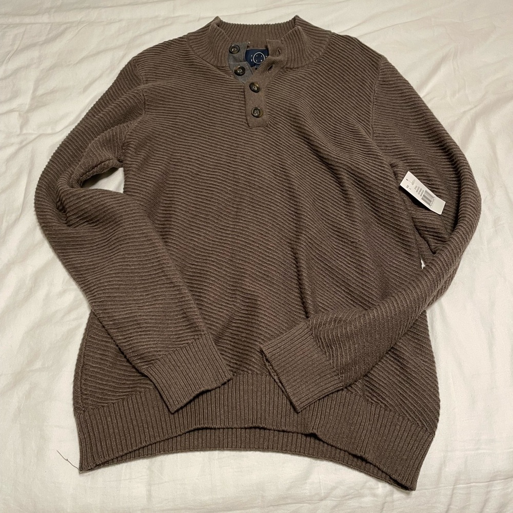 Even Tide 1/4 button Sweater